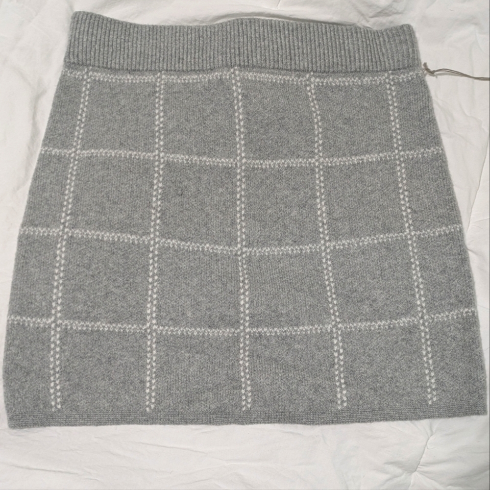 Mini Knit Sweater Skirt
